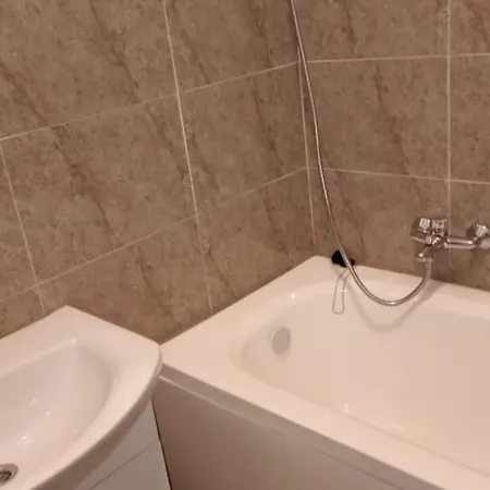 Privat - Garsoniera Lägenhet *
